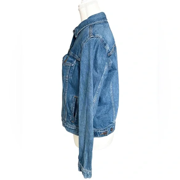 Levi’s Premium Denim Trucker Jacket Women’s Large Classic Wash Jean Jacket - Picture 4 of 7